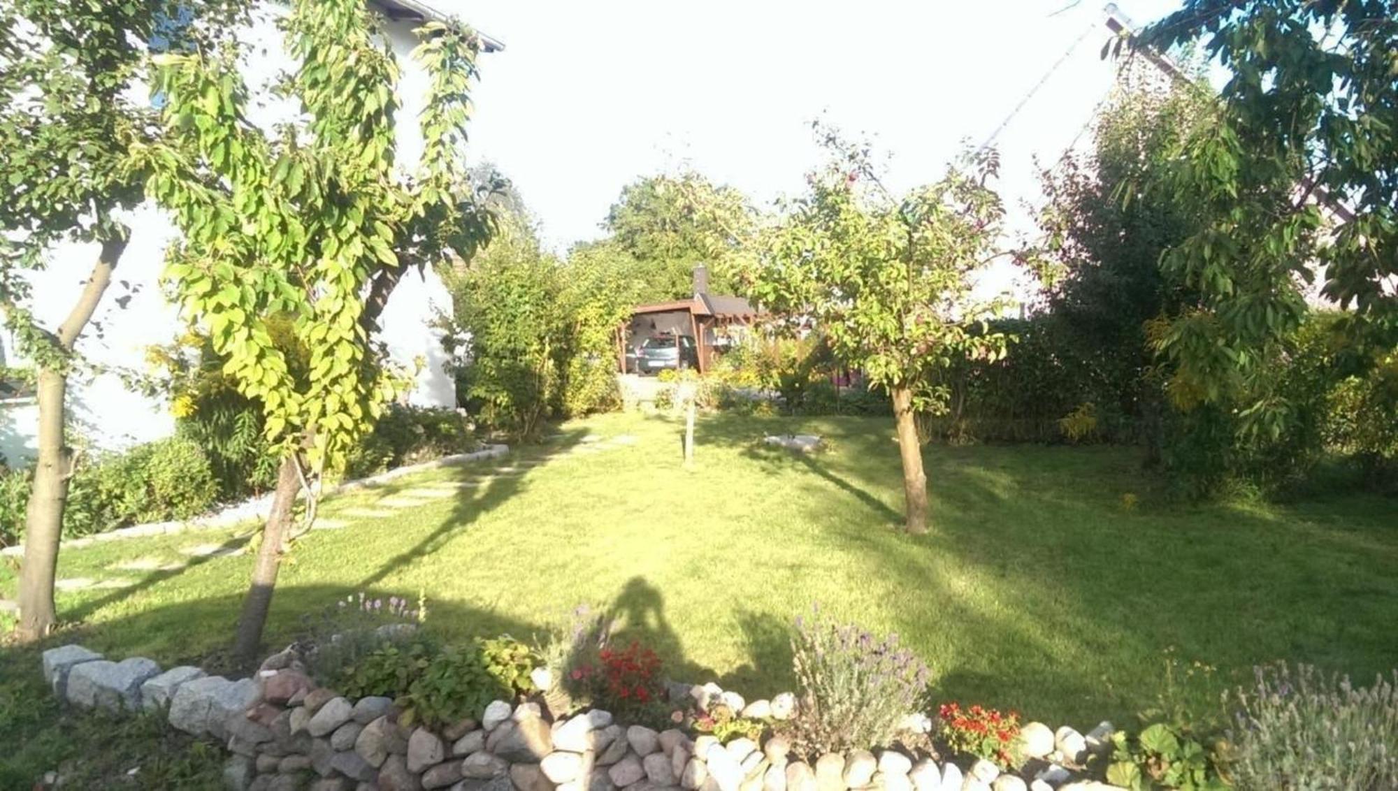 Familienfreundliche Wohnung In Vorland Mit Garten Exterior photo